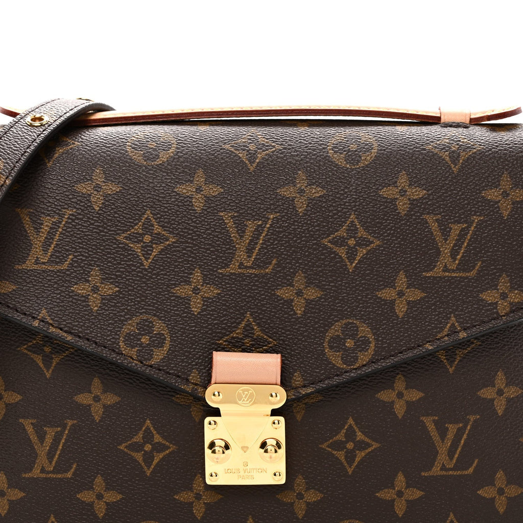 Monogram Pochette Metis