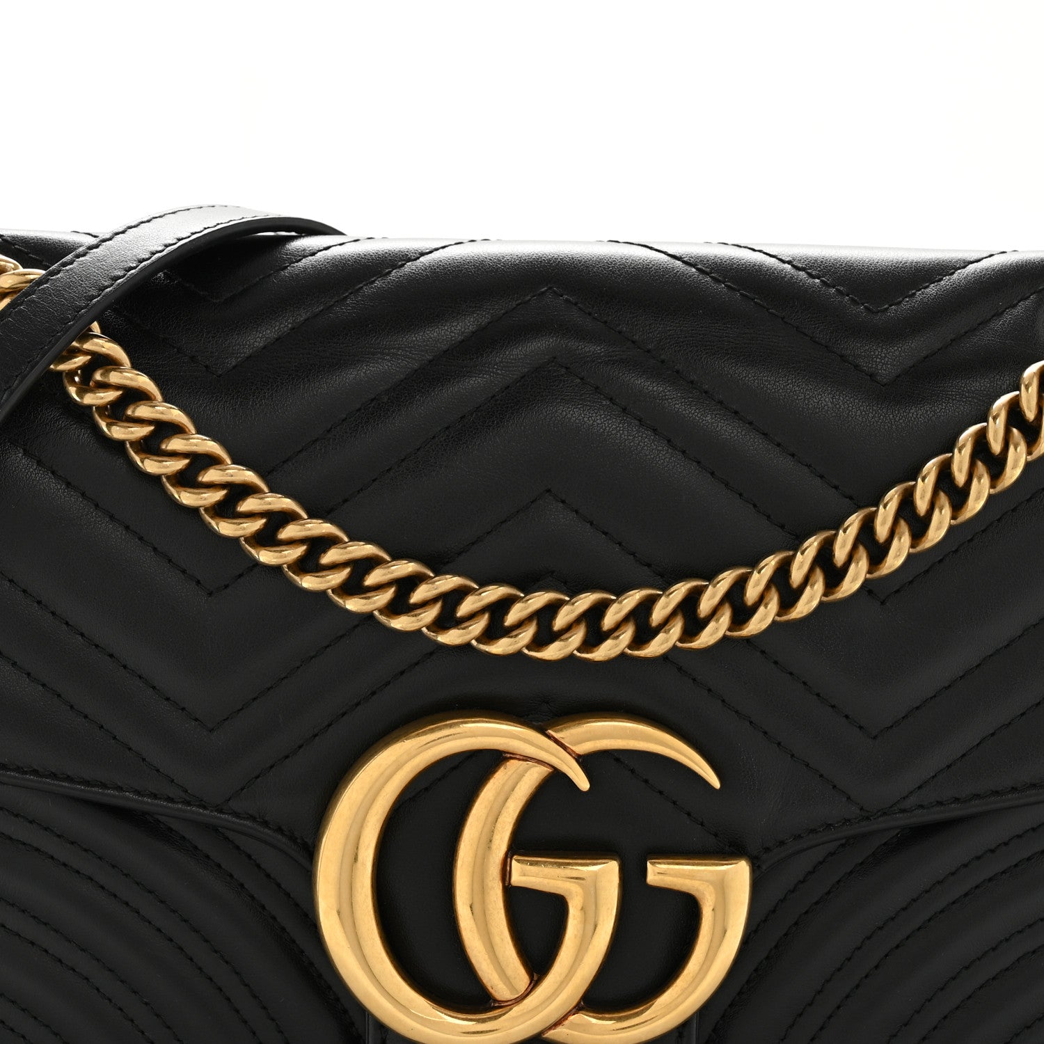 Calfskin Matelasse Medium GG Marmont Shoulder Bag Black