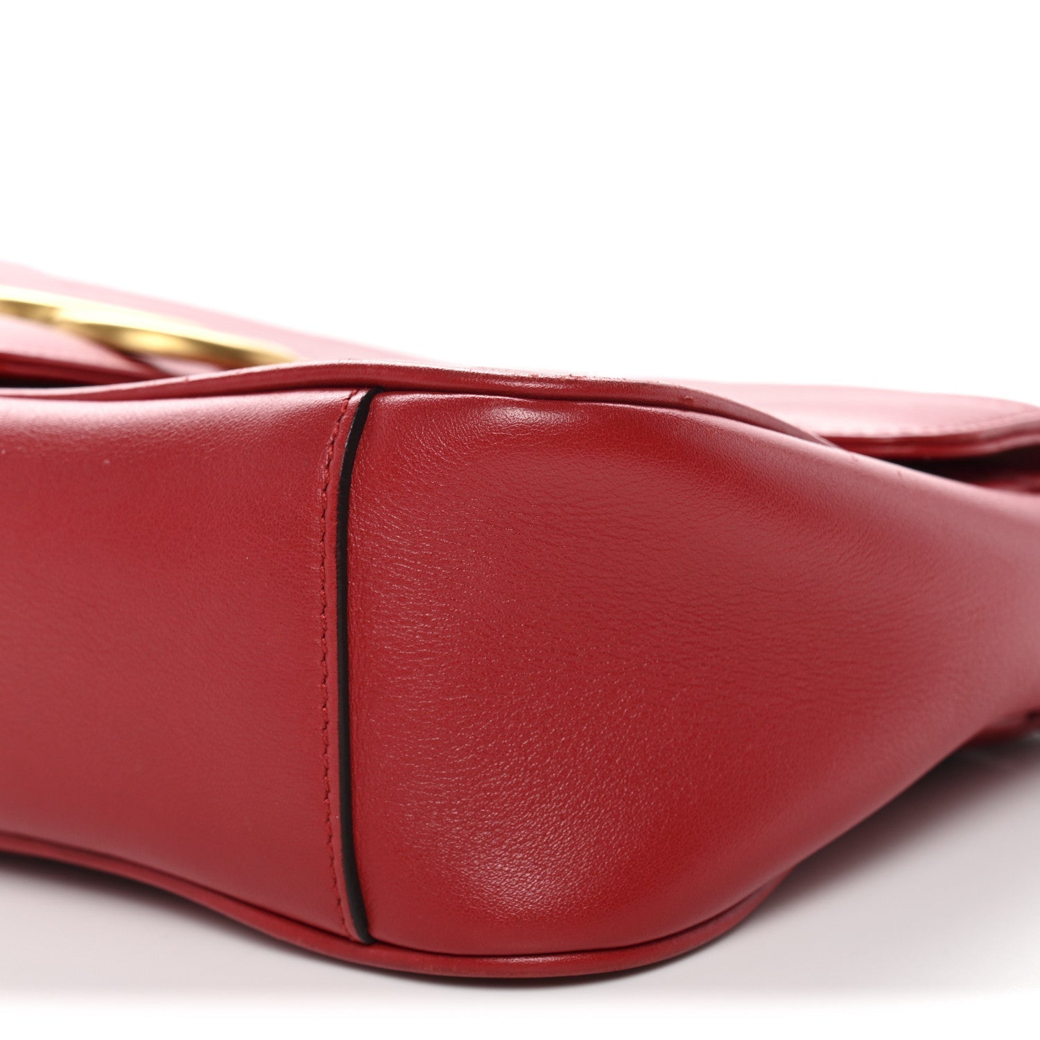 Calfskin Matelasse Small GG Marmont Shoulder Bag Hibiscus Red