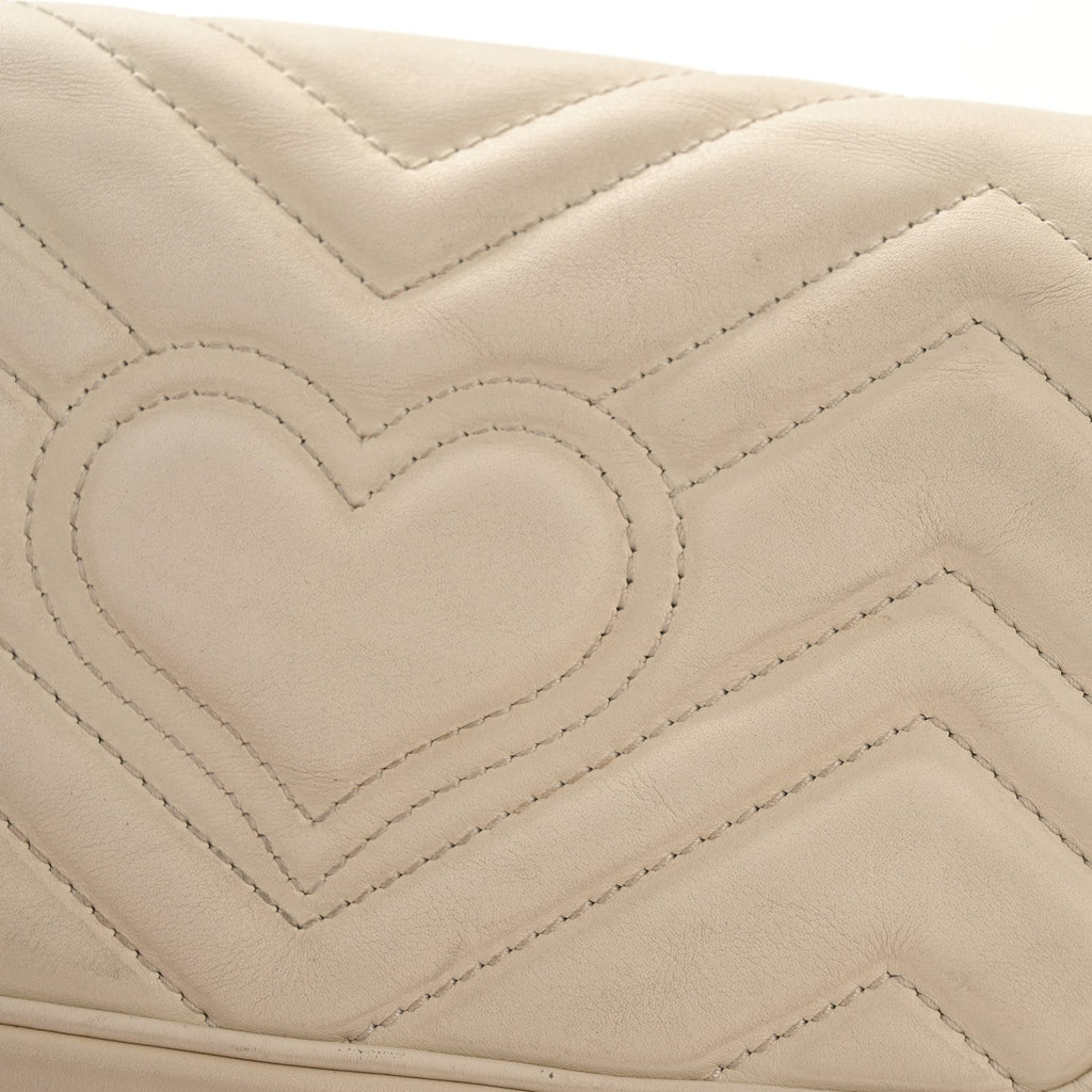 Calfskin Matelasse Super Mini GG Marmont Shoulder Bag White