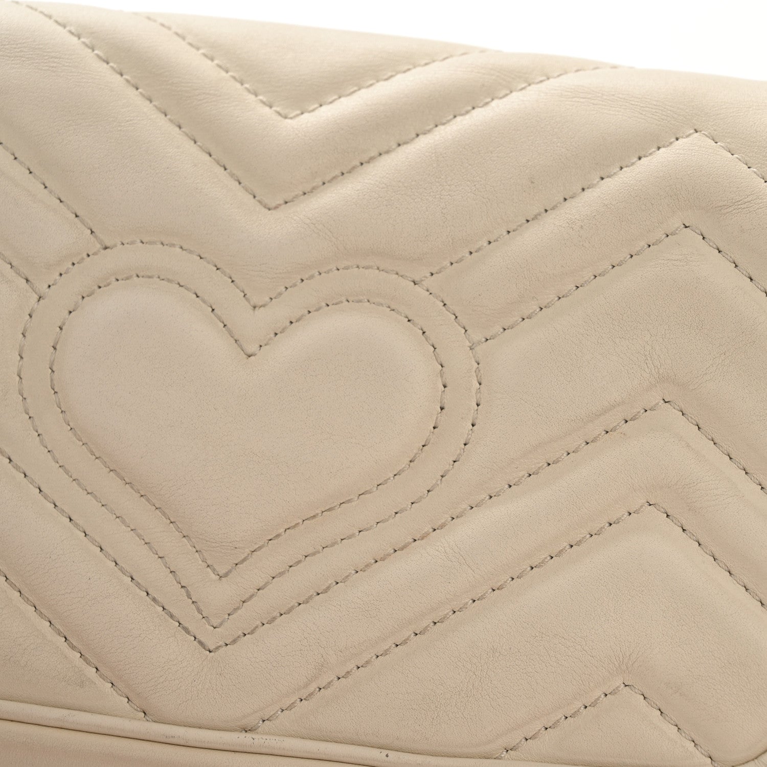 Calfskin Matelasse Super Mini GG Marmont Shoulder Bag White