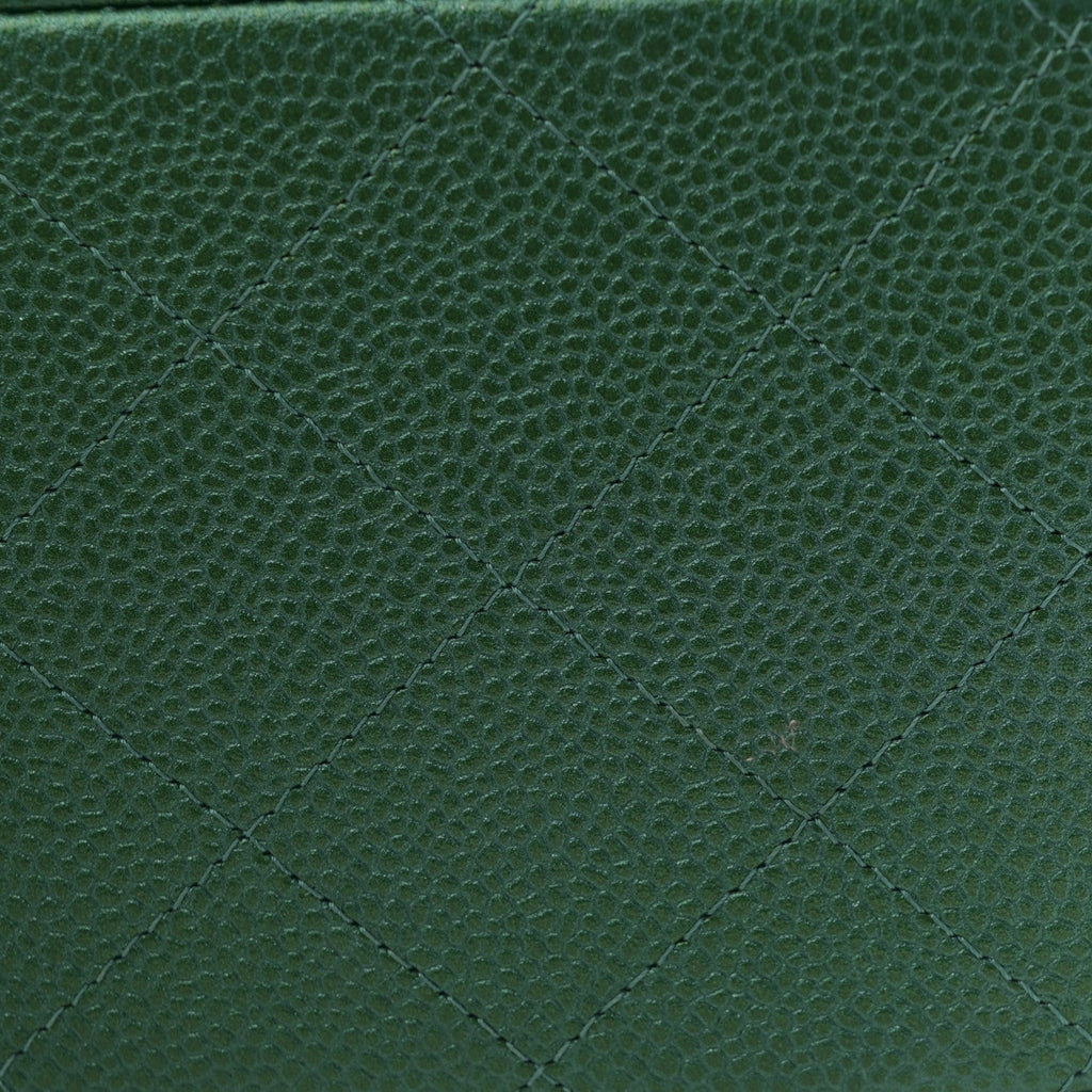 Metallic Caviar Quilted Jumbo Double Flap Green
