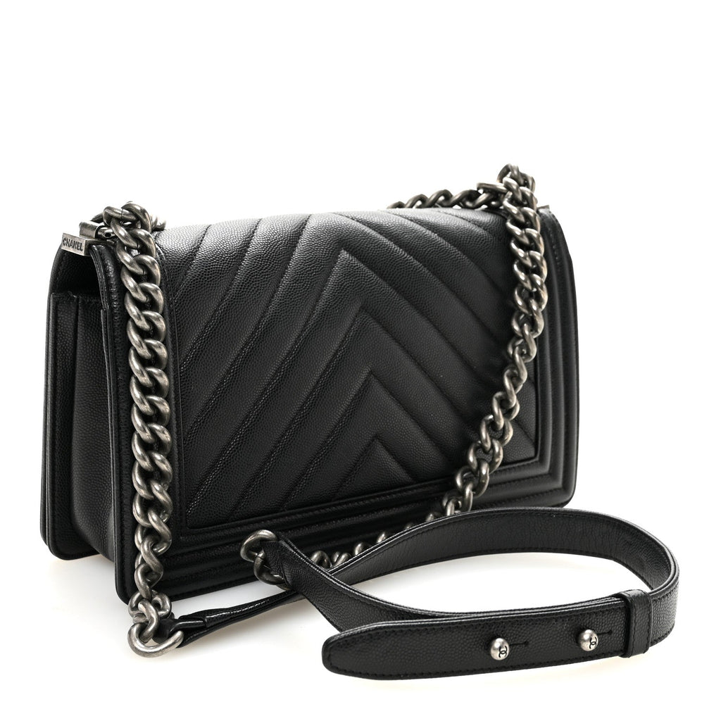 Caviar Chevron Quilted Medium Boy Flap Black