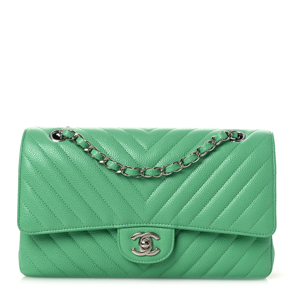 Caviar Chevron Quilted Medium Double Flap Green