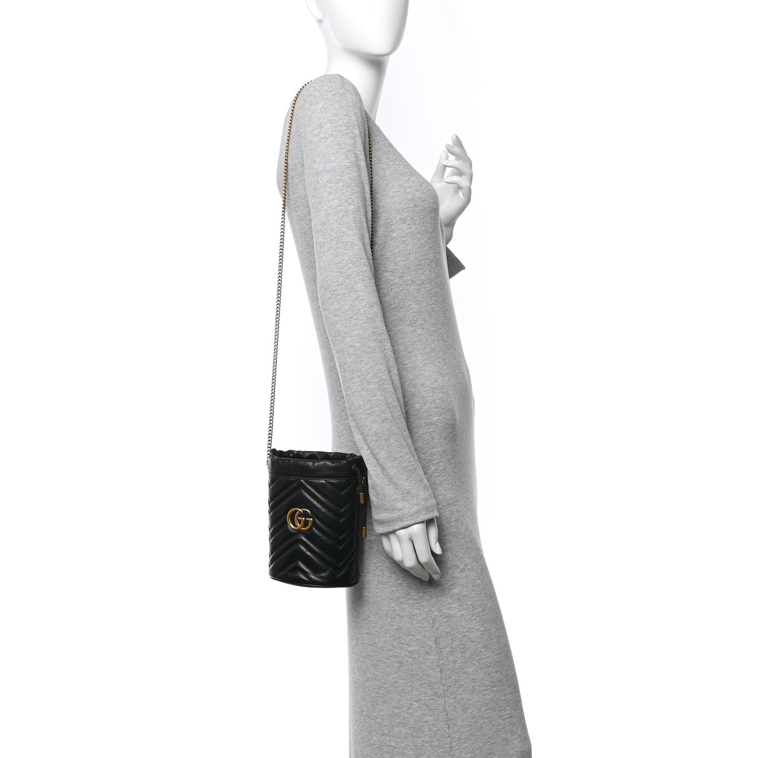 Calfskin Matelasse Mini GG Marmont 2.0 Bucket Bag Black