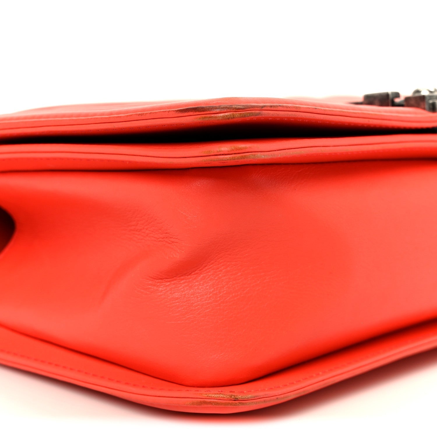 Lambskin Chevron Quilted Medium Boy Flap Red