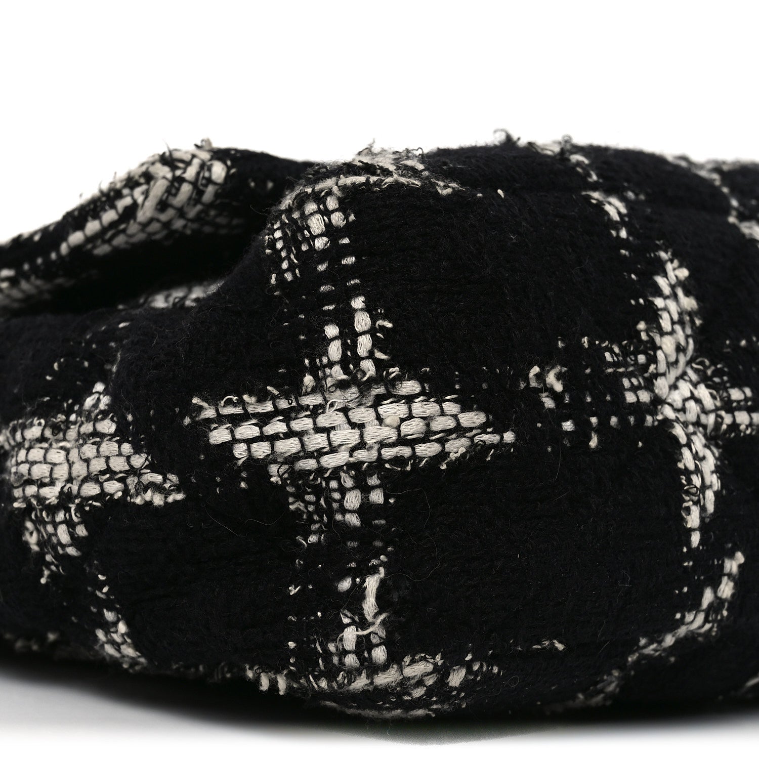Tweed Quilted Maxi Chanel 19 Flap Black White