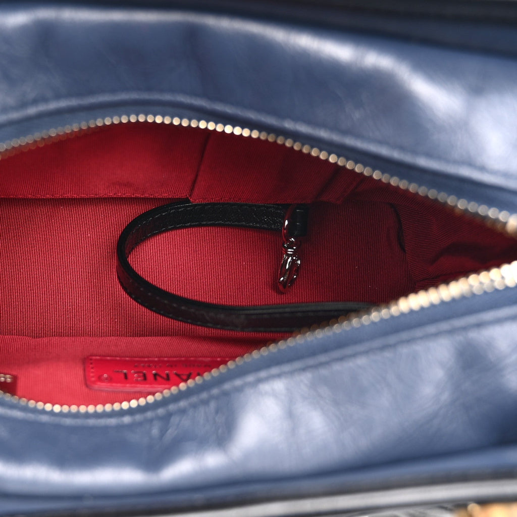 Aged Calfskin Quilted Small Gabrielle Hobo Navy Black