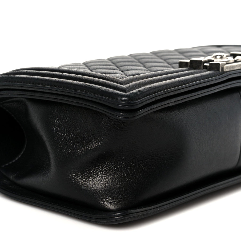 Calfskin Quilted Medium Boy Flap Black
