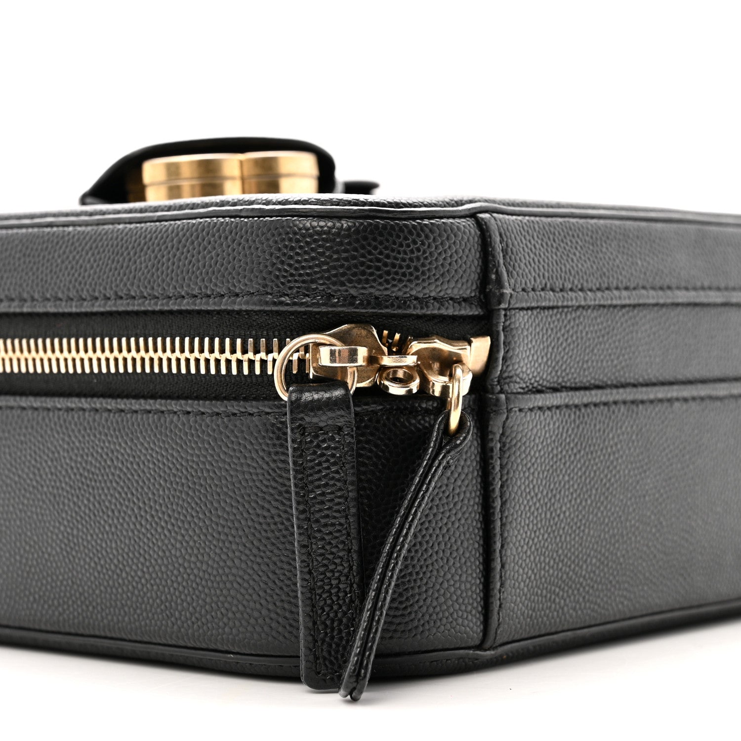 Caviar Quilted Medium CC Filigree Vanity Case Black