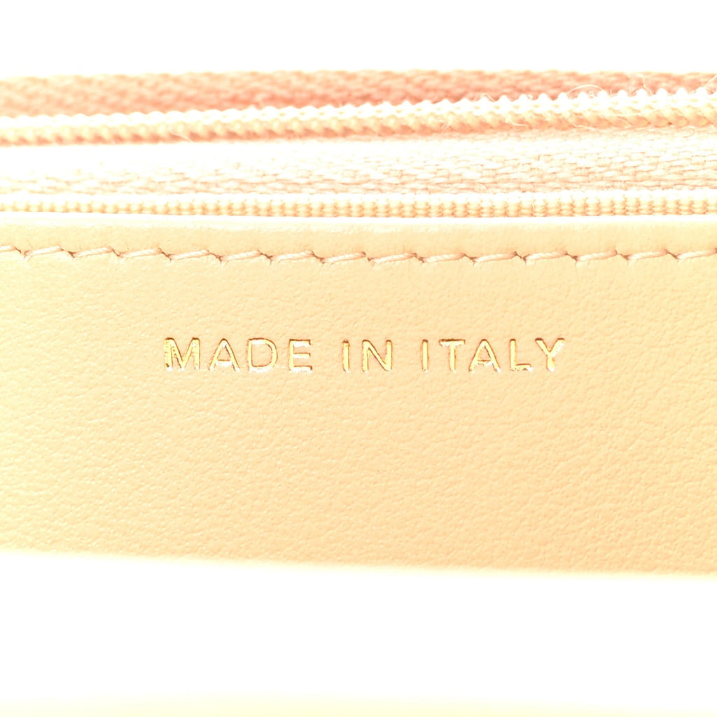Caviar Quilted Wallet on Chain WOC Beige