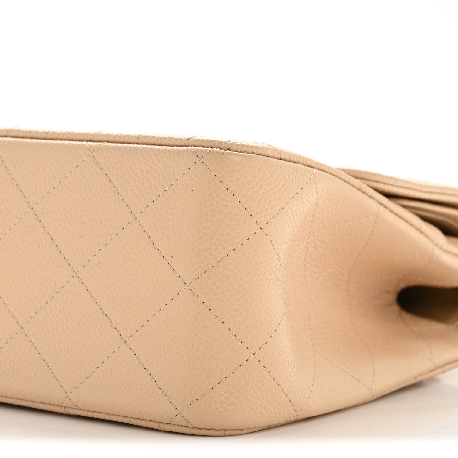 Caviar Quilted Jumbo Double Flap Beige Clair