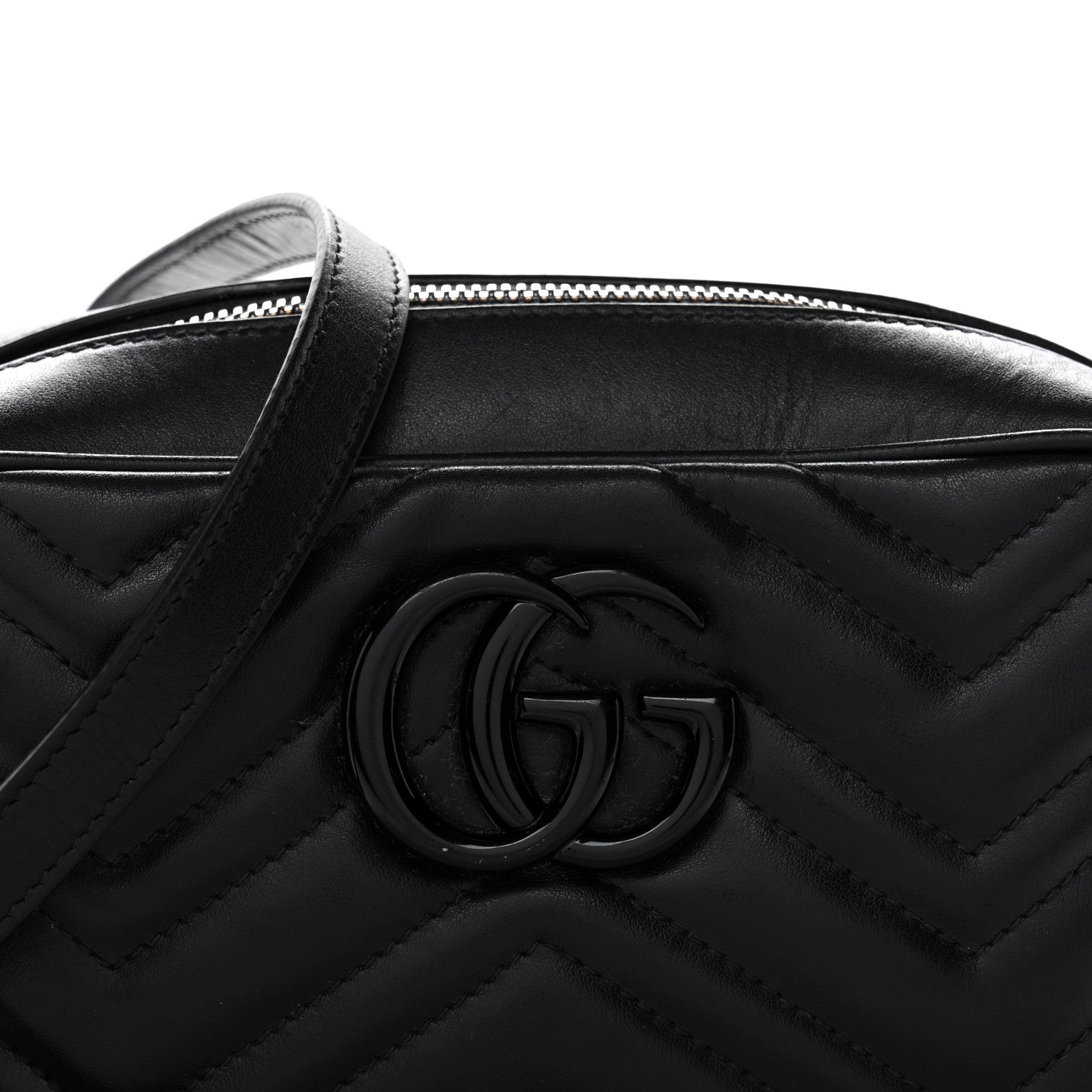 Calfskin Matelasse Monochrome Small GG Marmont Chain Shoulder Bag Black