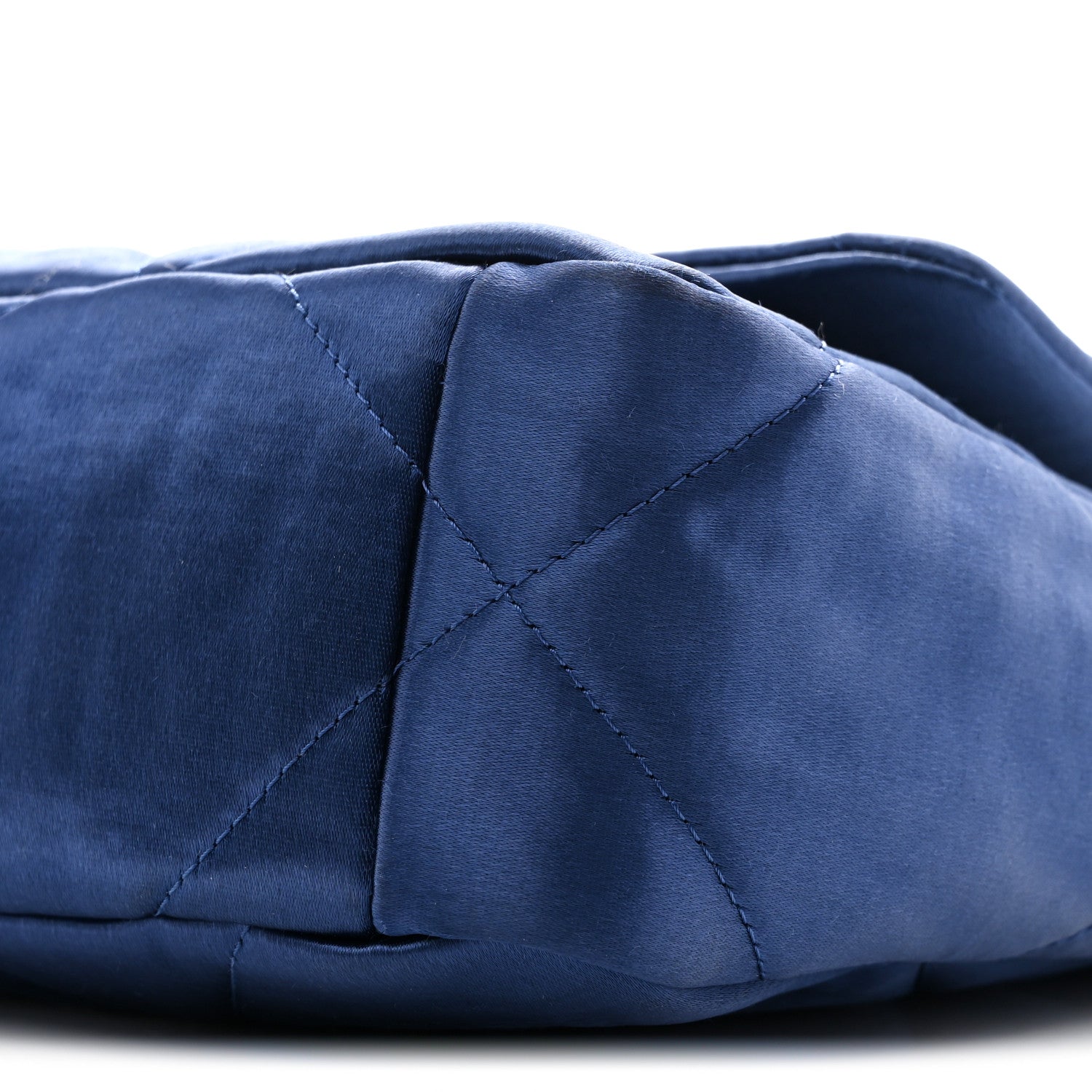 Satin Quilted Medium Chanel 19 Flap Blue