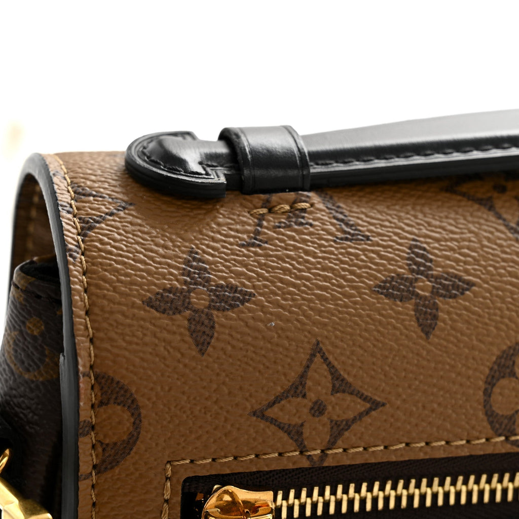 Reverse Monogram Pochette Metis