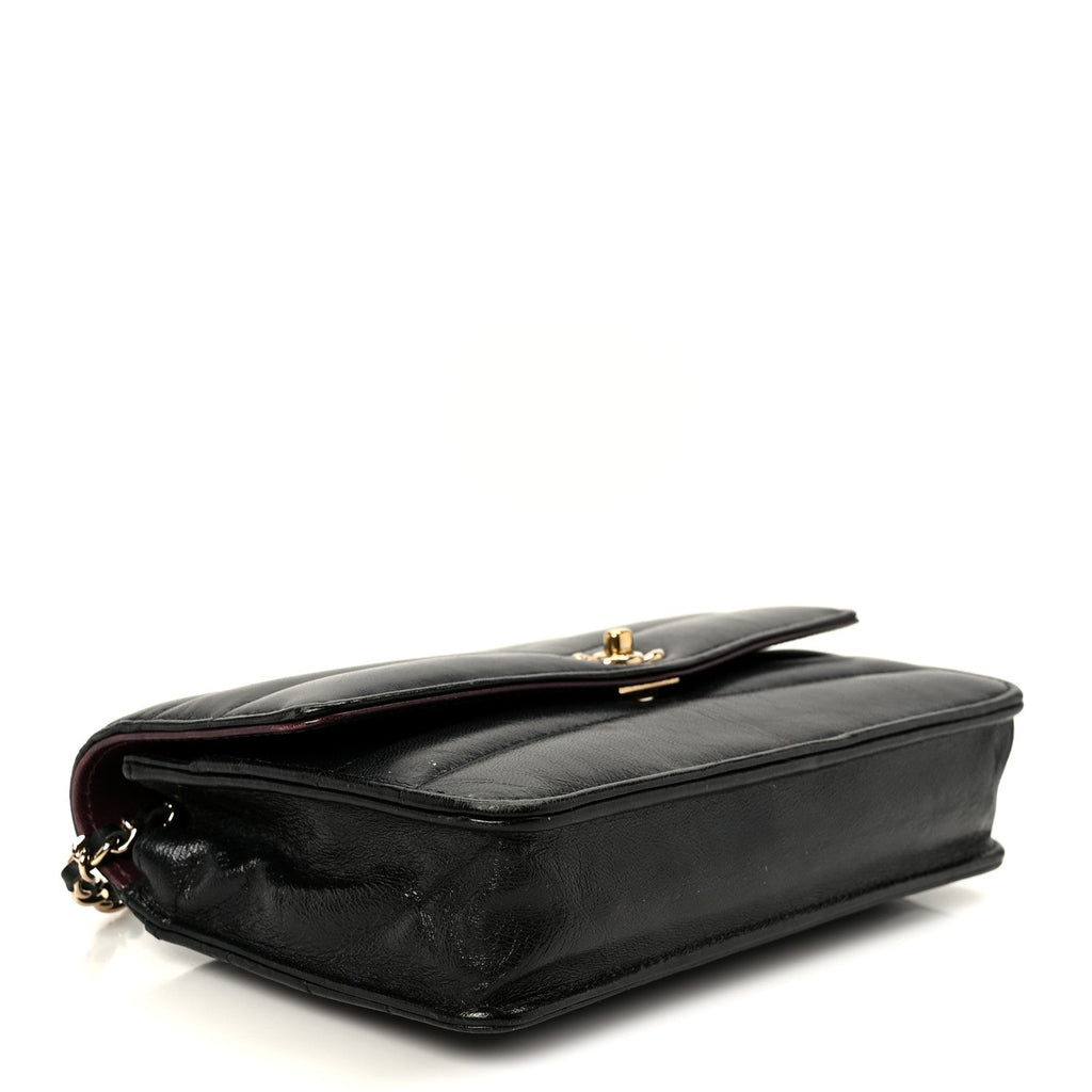 Lambskin Chevron Quilted Wallet On Chain WOC Black