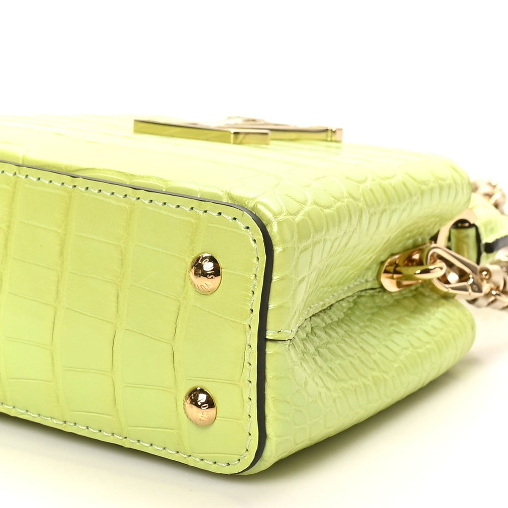 Iridescent Alligator Nano Capucines Lime