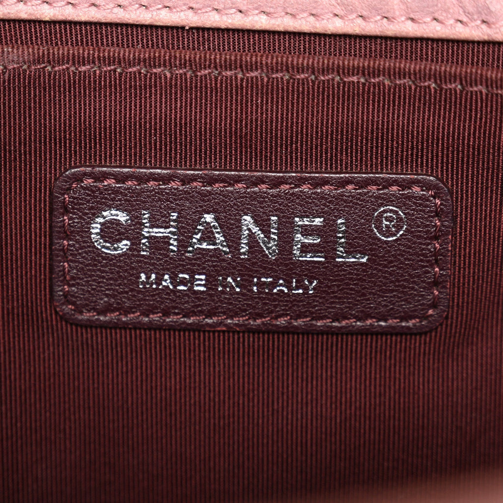 Crumpled Lambskin Medium Studded Boy Flap Pink