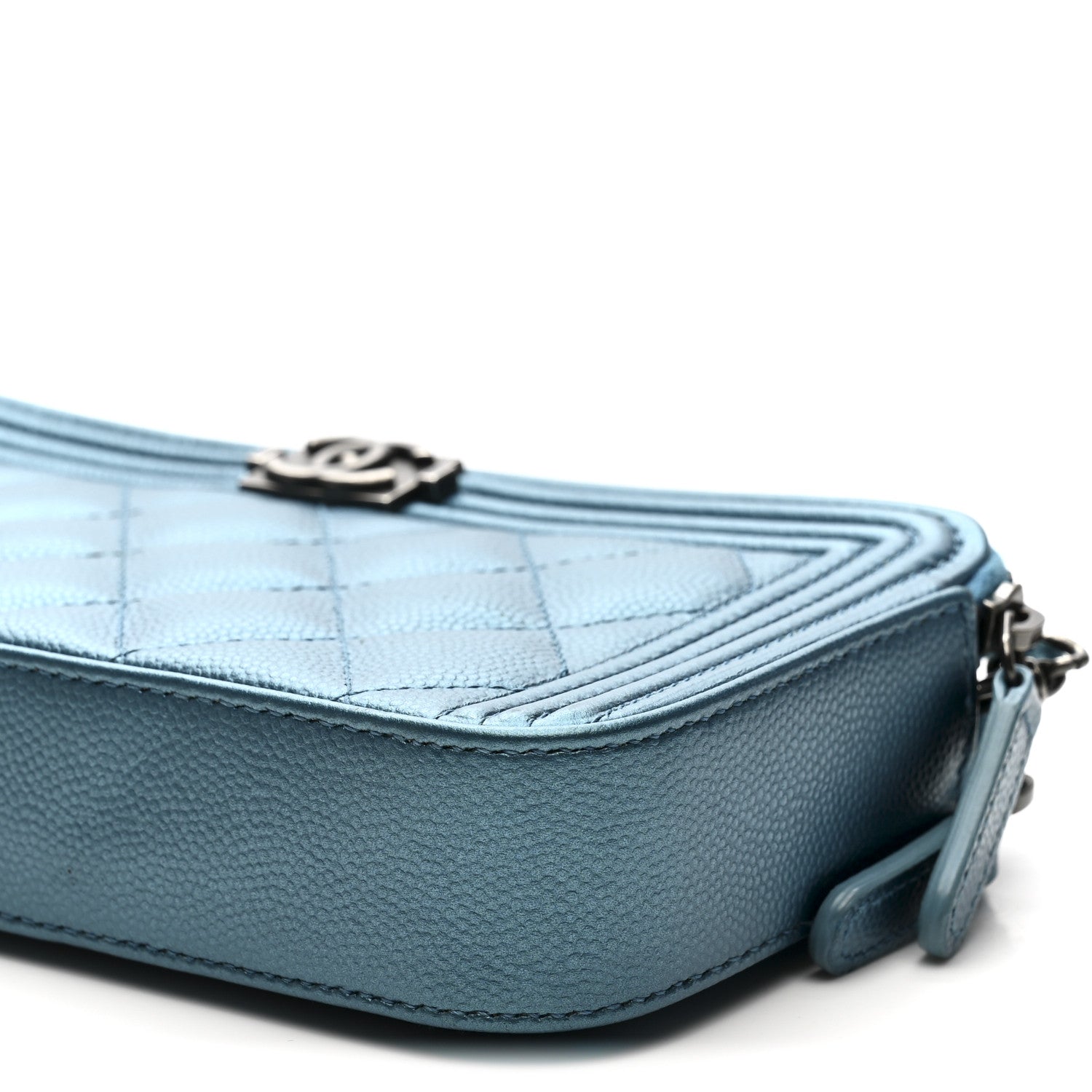 Metallic Caviar Quilted Small Boy Clutch With Chain Turquoise