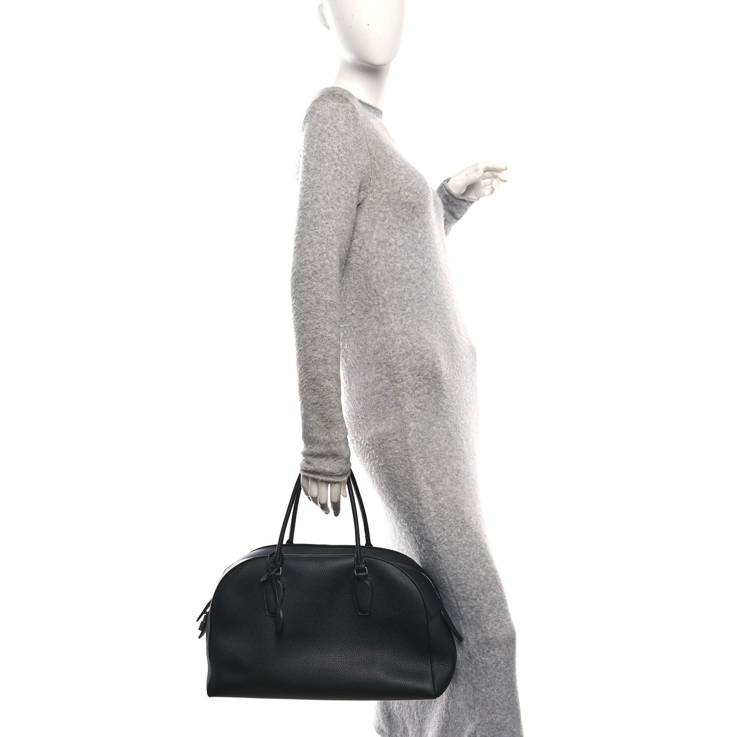 Matte Grained Calfskin India 15.75 Black