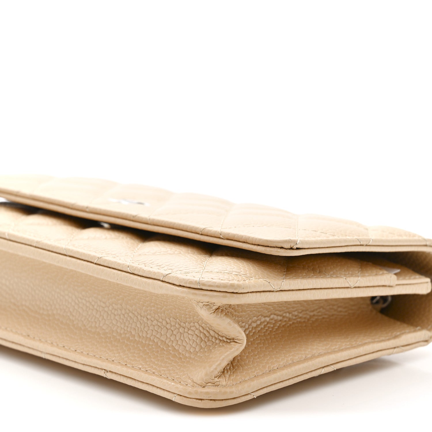 Caviar Quilted Wallet on Chain WOC Beige