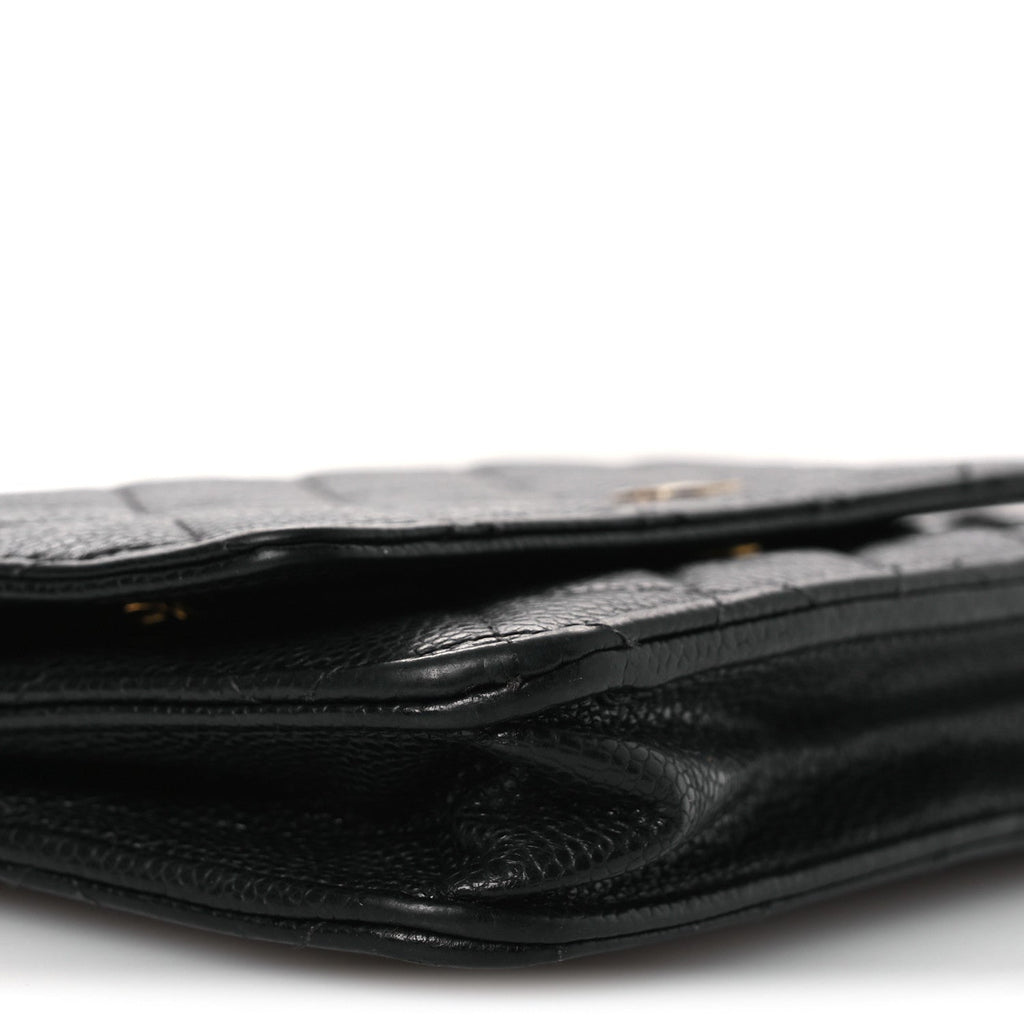 Caviar Quilted Wallet on Chain WOC Black
