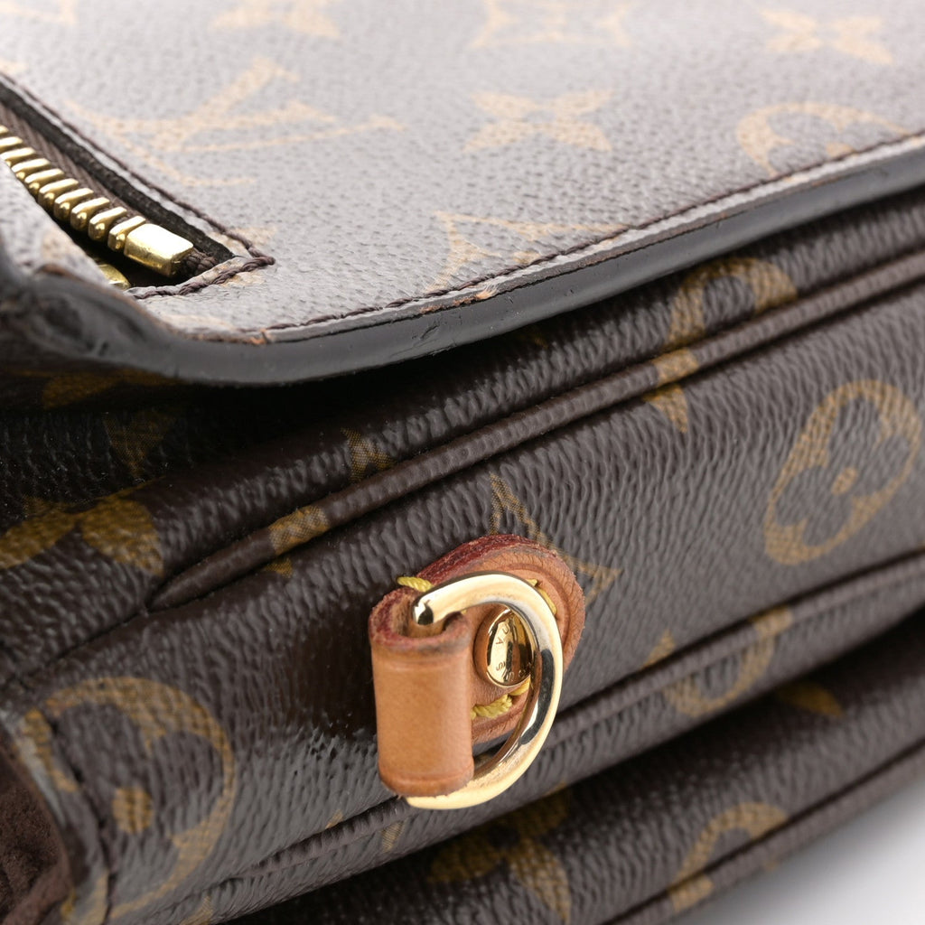 Monogram Pochette Metis