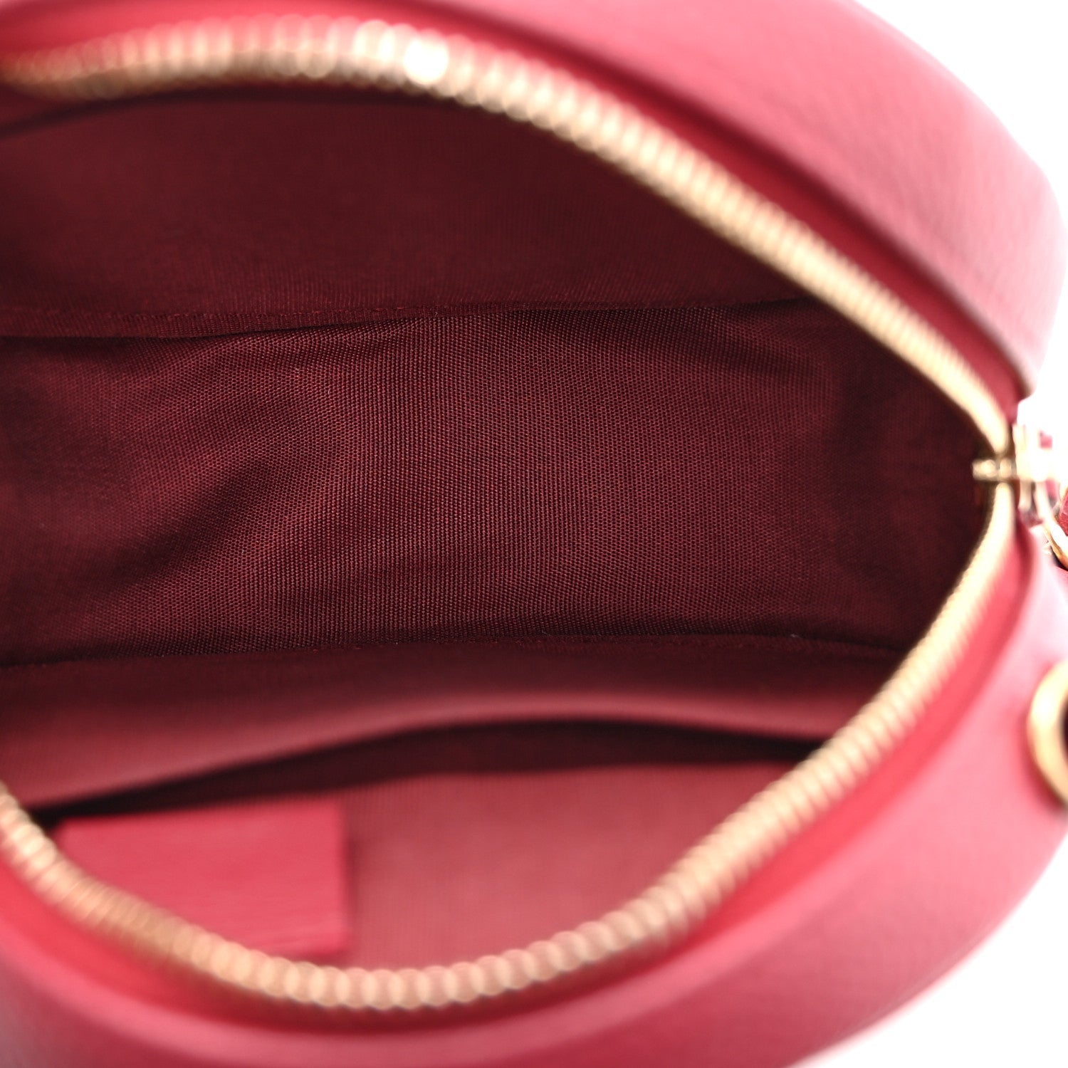 Caviar Quilted Round Filigree Crossbody Red