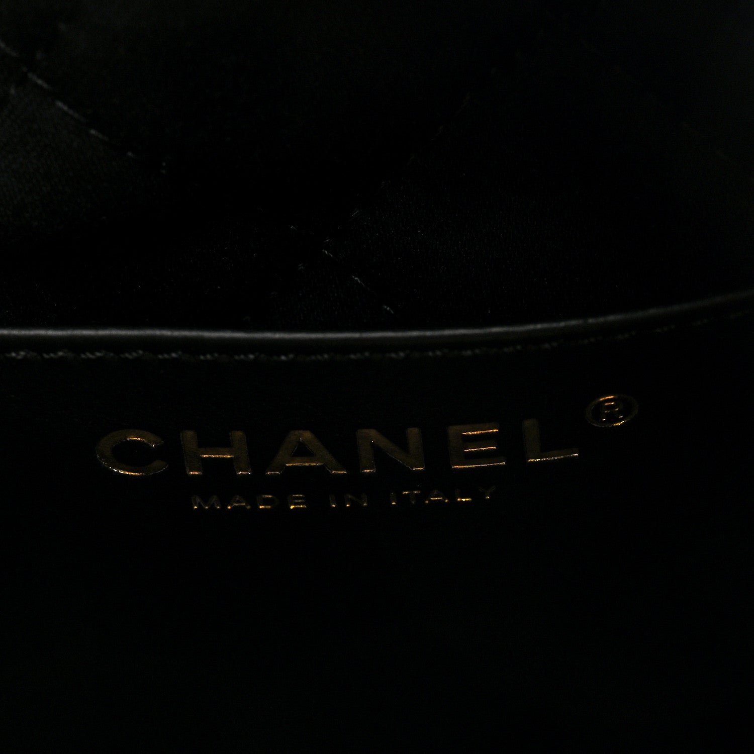 Shiny Calfskin Quilted Mini Chanel 22 Black