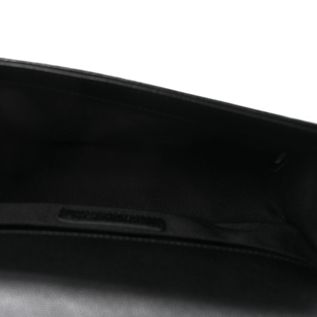 Caviar Quilted Medium Boy Flap Black