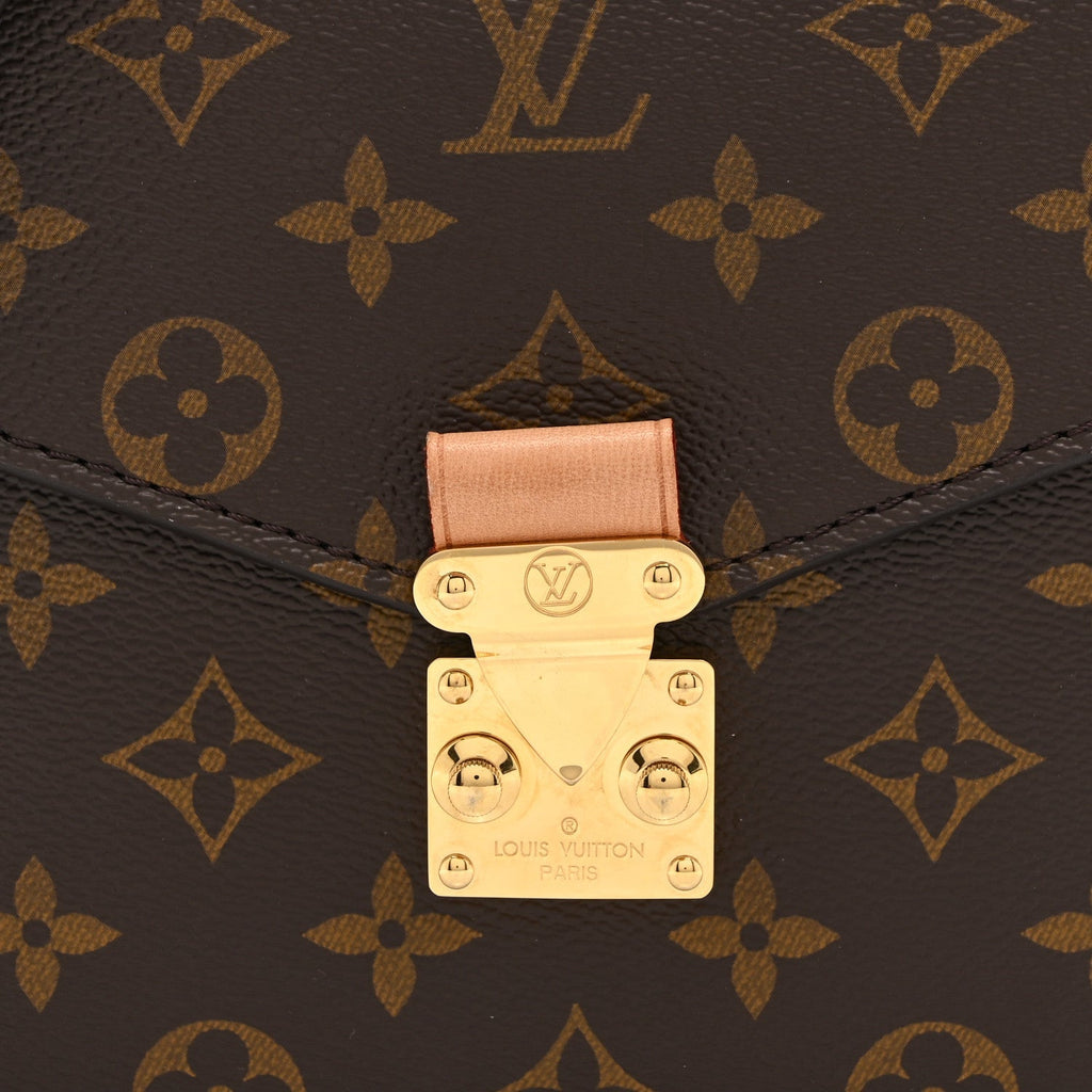 Monogram Pochette Metis