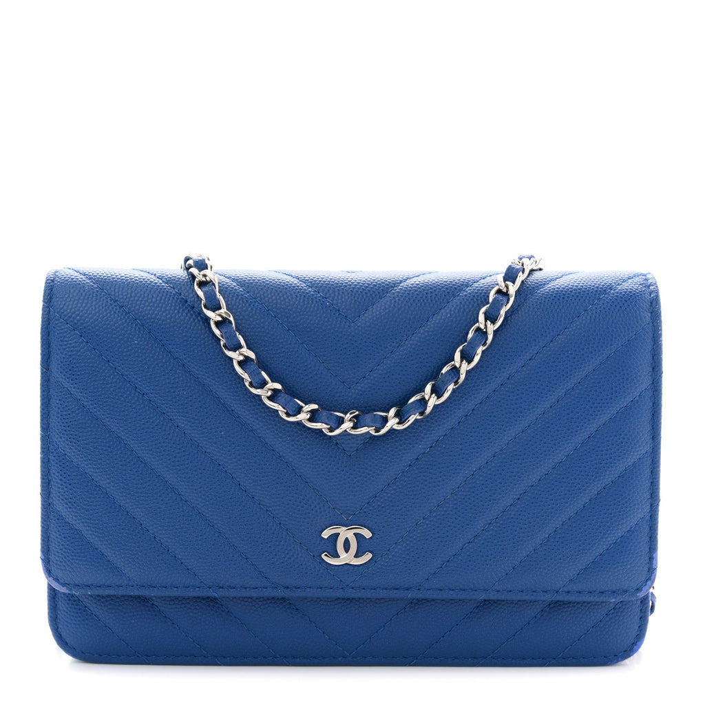 Caviar Chevron Quilted Wallet On Chain WOC Blue