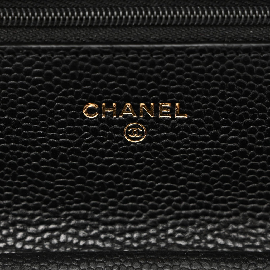 Caviar Quilted CC Turnlock Wallet On Chain WOC Black