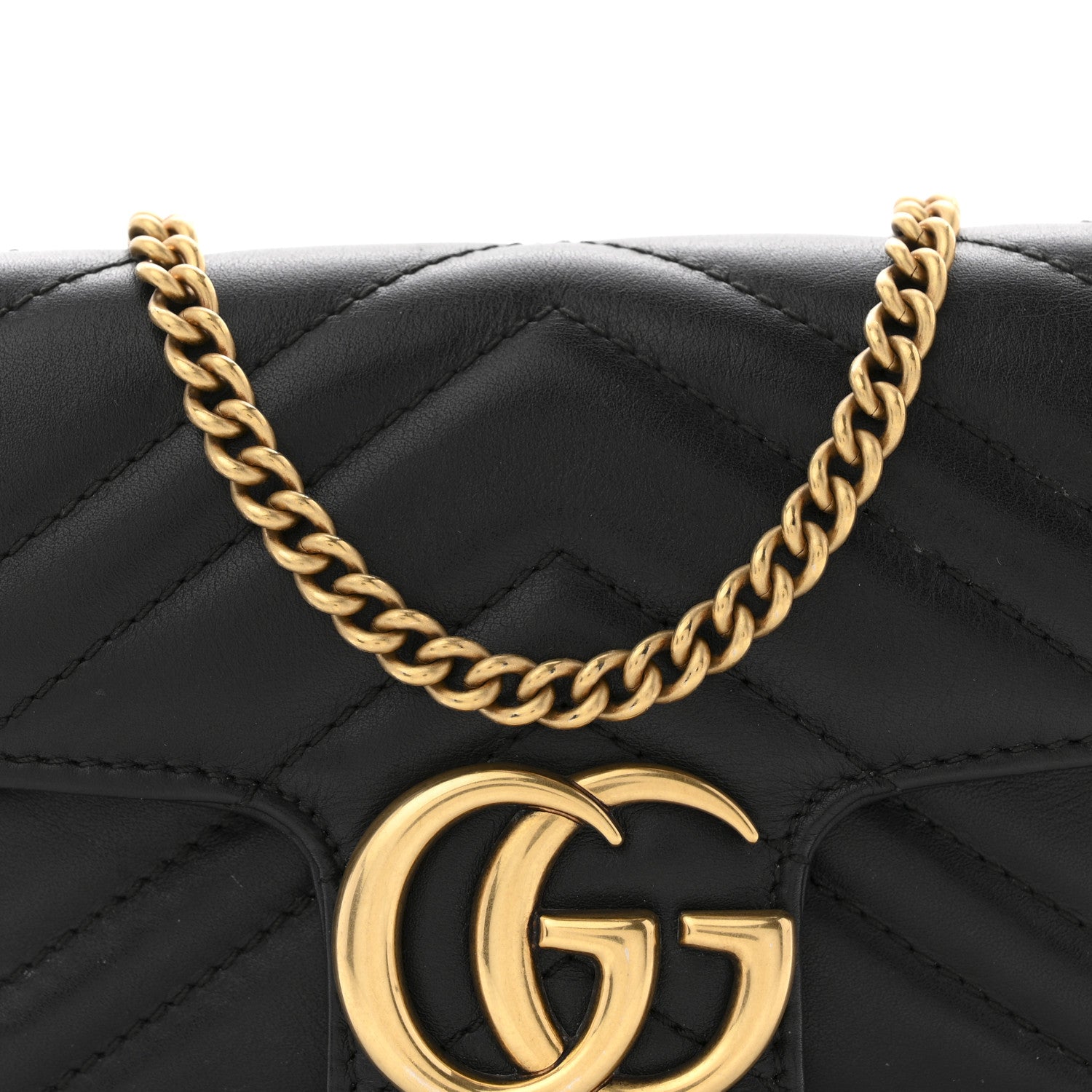 Calfskin Matelasse Super Mini GG Marmont Shoulder Bag Black