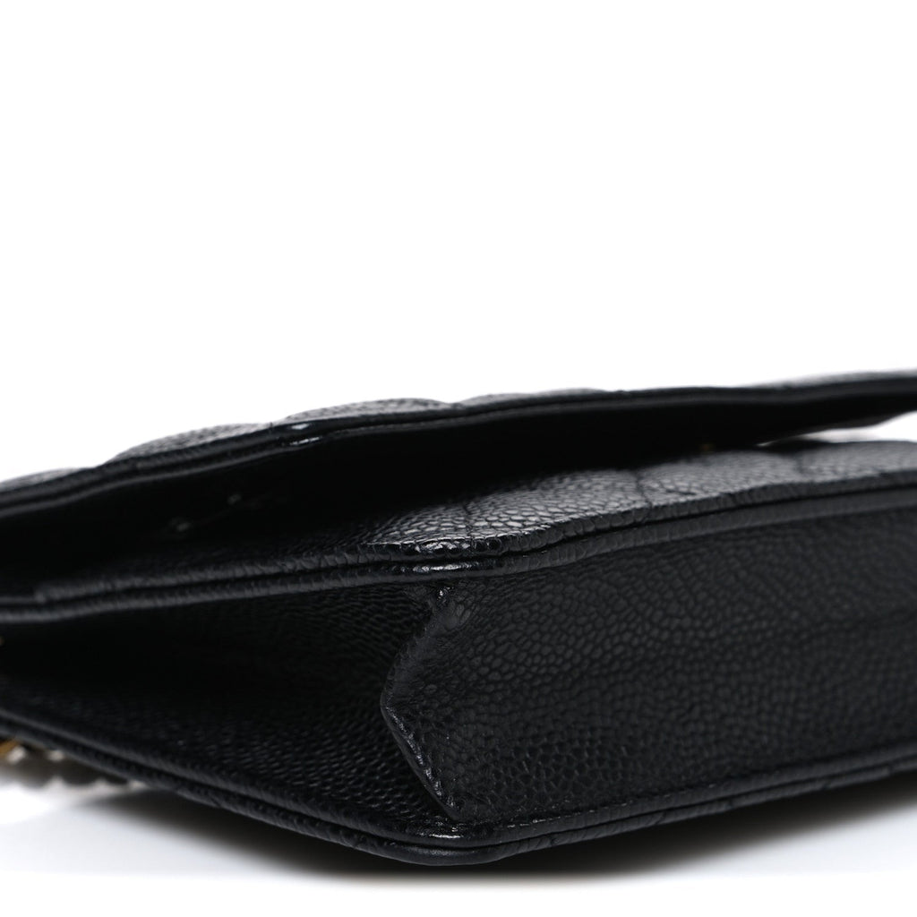 Caviar Quilted Wallet on Chain WOC Black