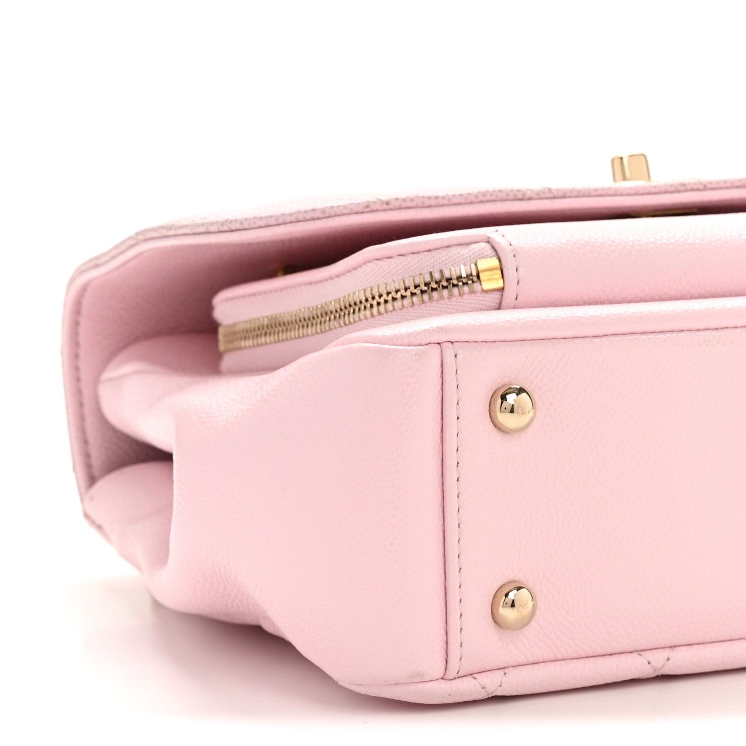 Caviar Quilted Medium Business Affinity Flap Light Pink