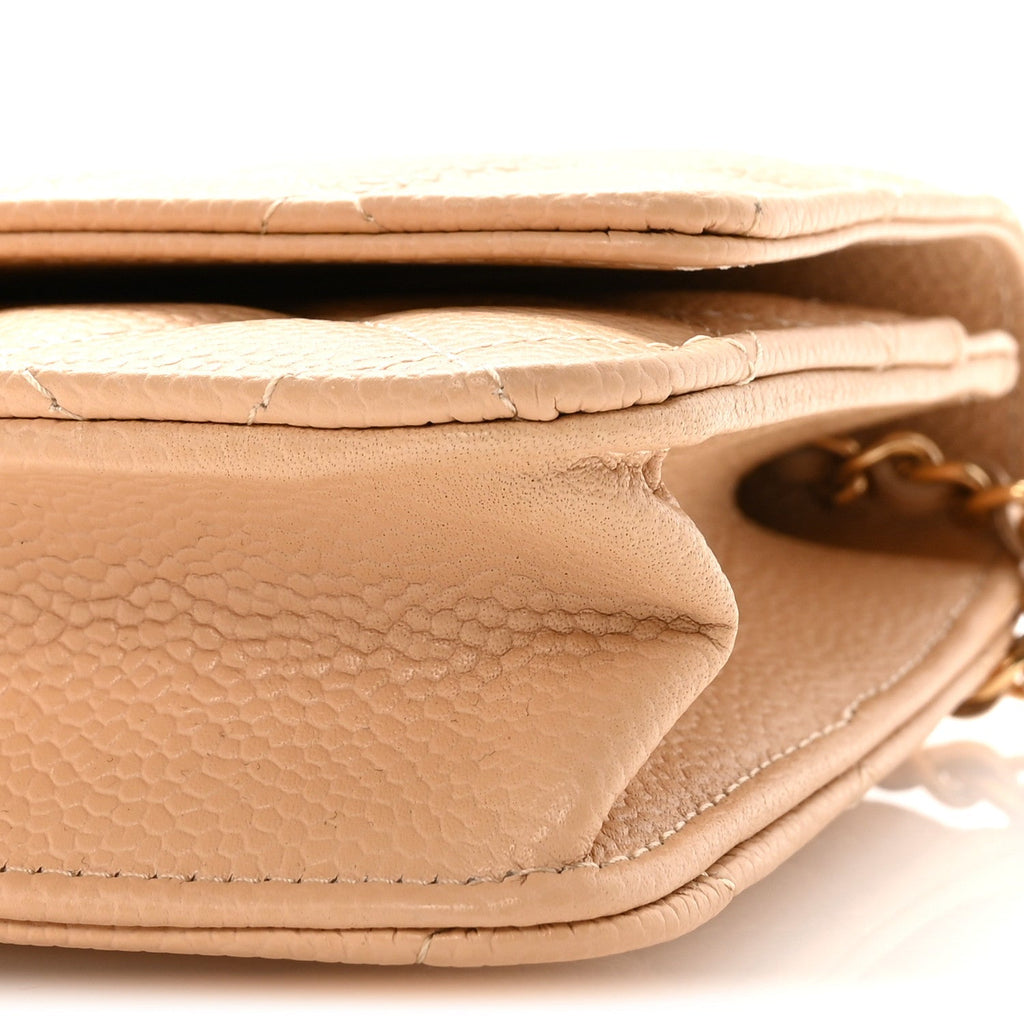 Caviar Quilted Wallet on Chain WOC Beige