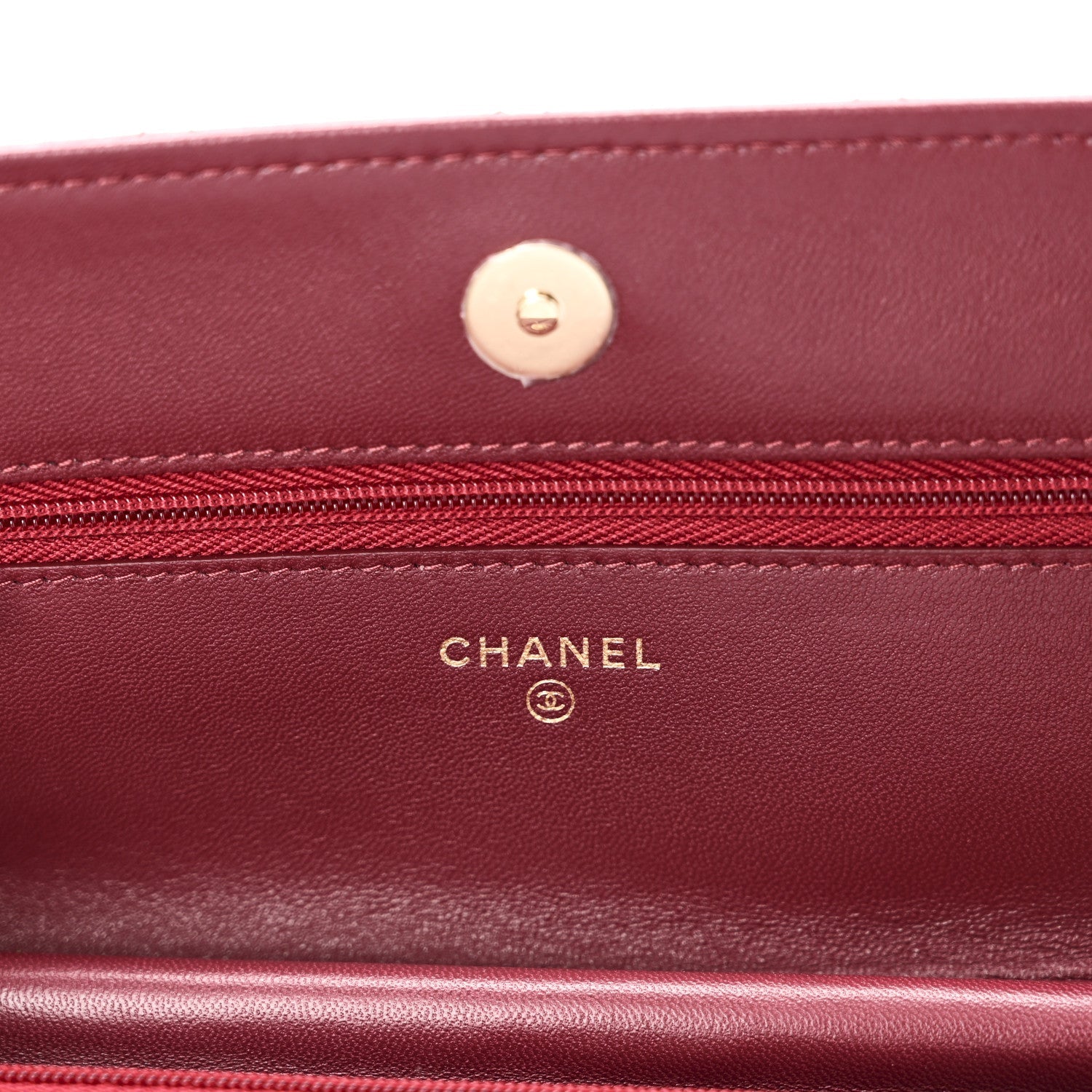 Lambskin Quilted Wallet On Chain WOC Burgundy