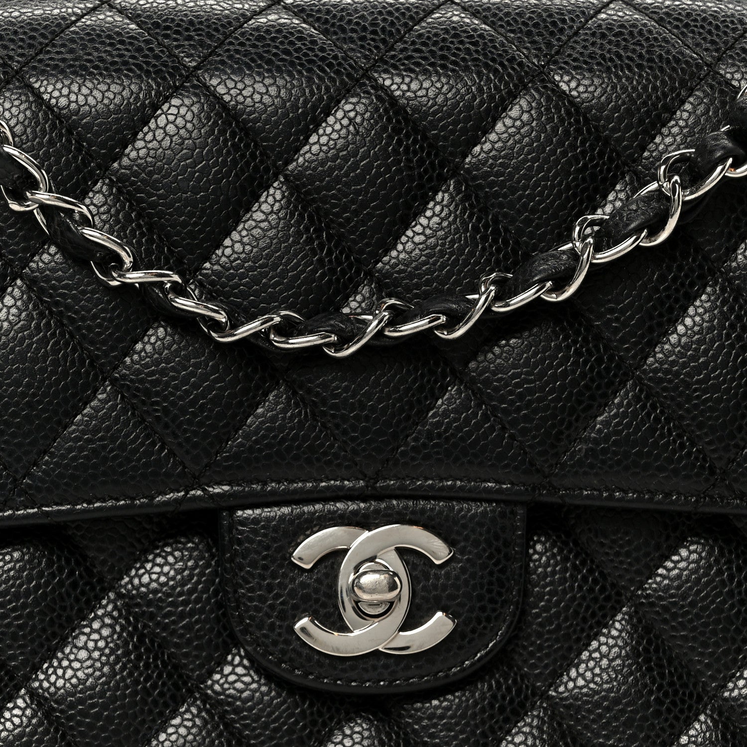 Caviar Quilted Medium Double Flap Black