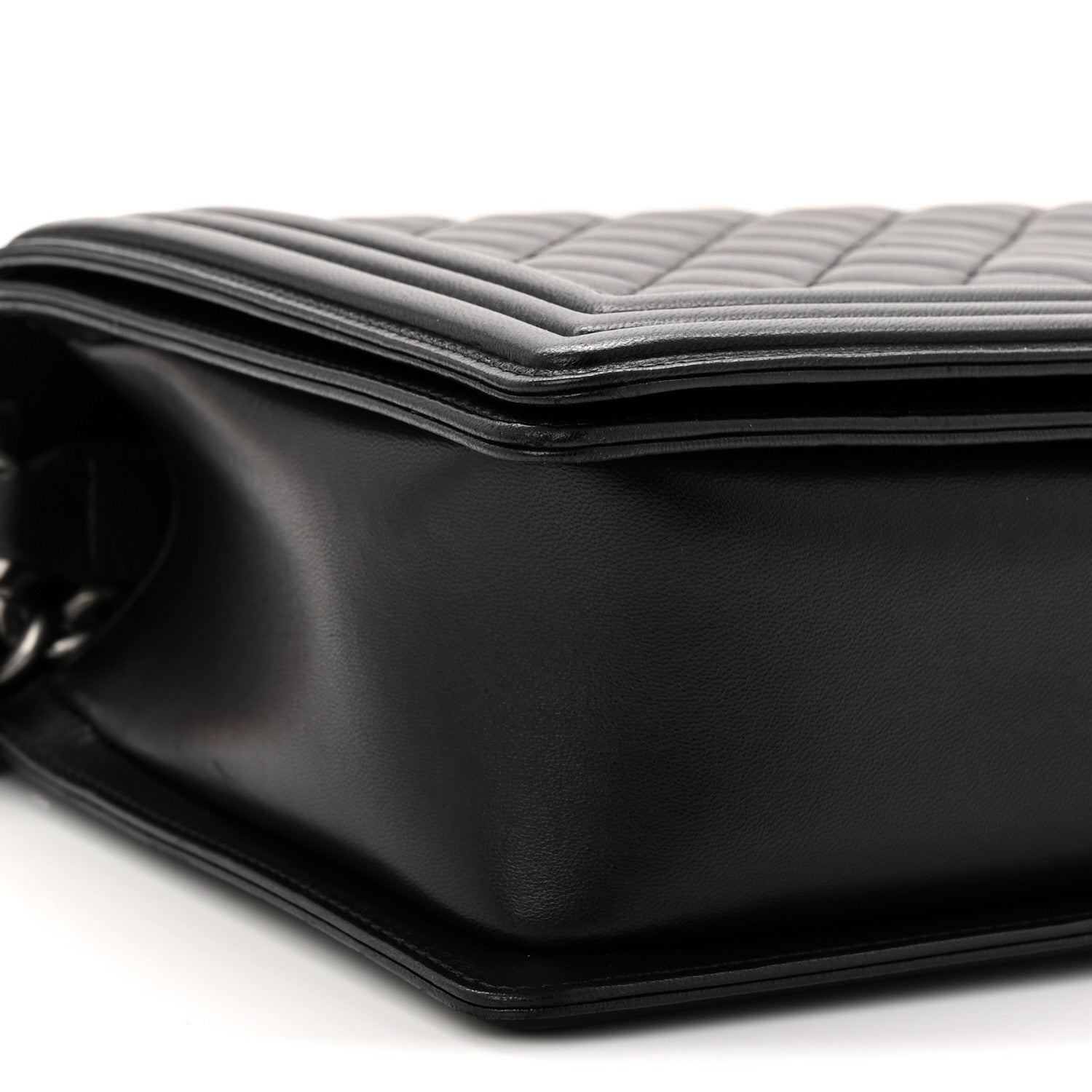 Lambskin Quilted New Medium Boy Flap Black