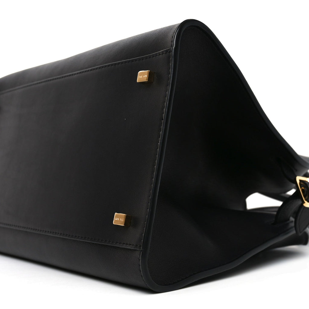 Polished Saddle Calfskin Soft Margaux 12 Black