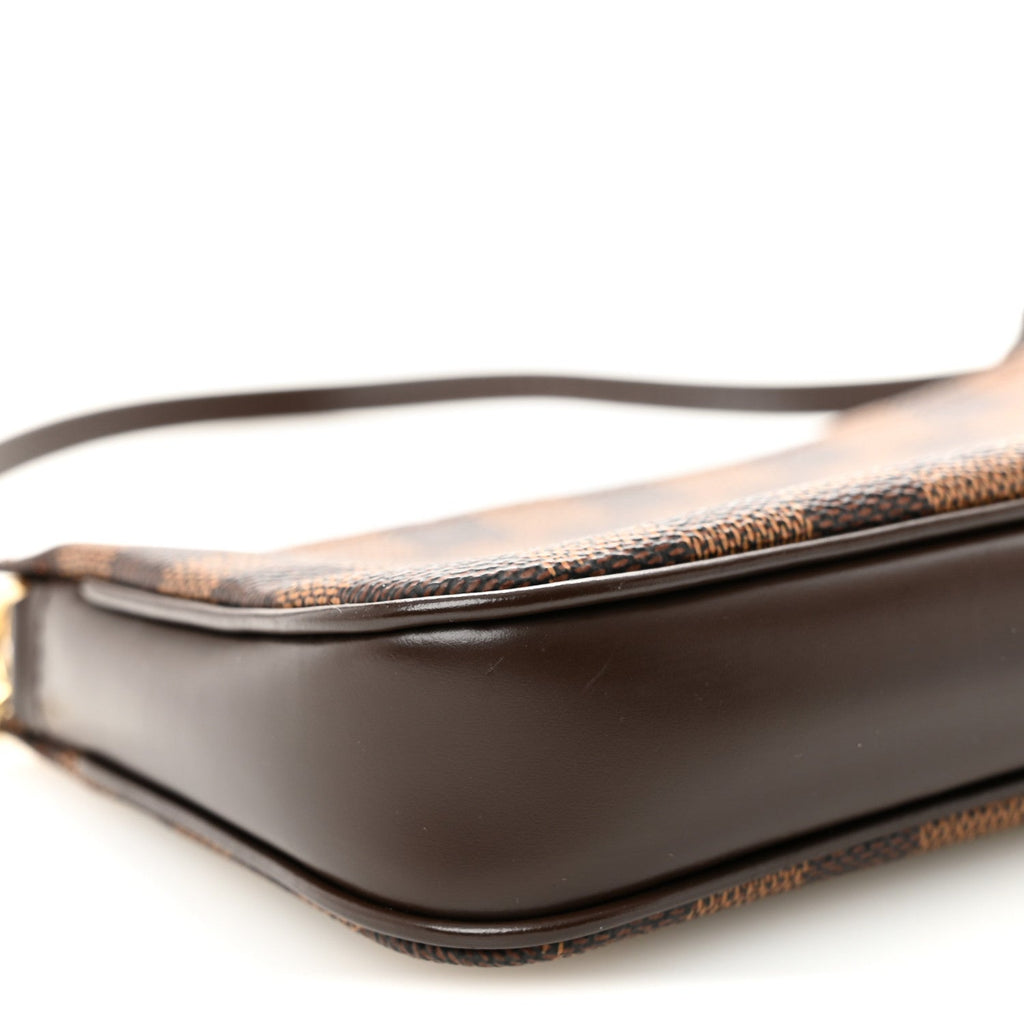 Damier Ebene Navona Pochette Accessories