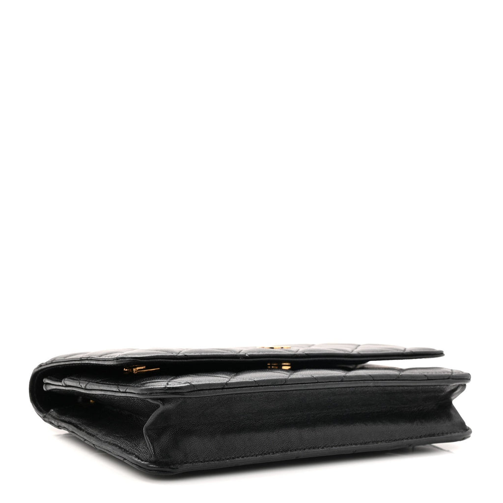Lambskin Quilted Wallet On Chain WOC Black