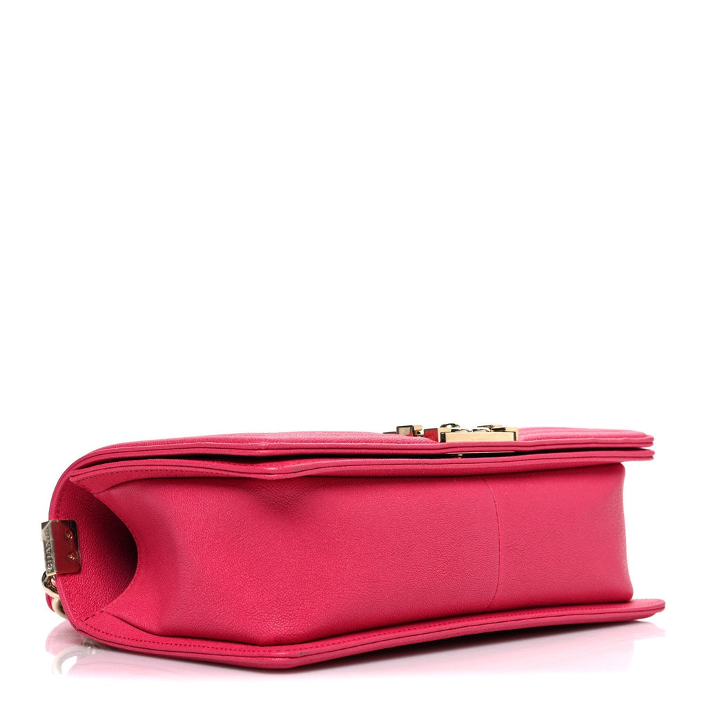 Caviar Quilted Medium Boy Flap Pink