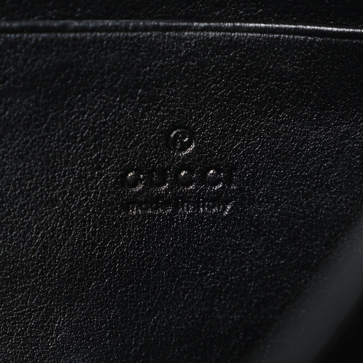 Calfskin Matelasse GG Marmont Chain Wallet Black