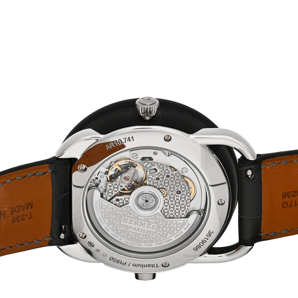 Platinum Titanium Alligator 43mm Arceau Le Temps Voyageur Automatic Watch Noir