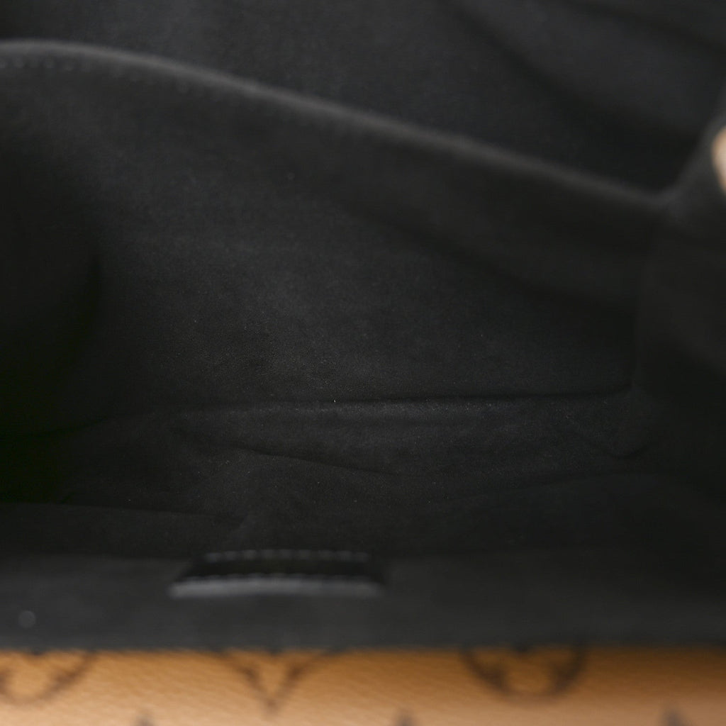 Reverse Monogram Pochette Metis