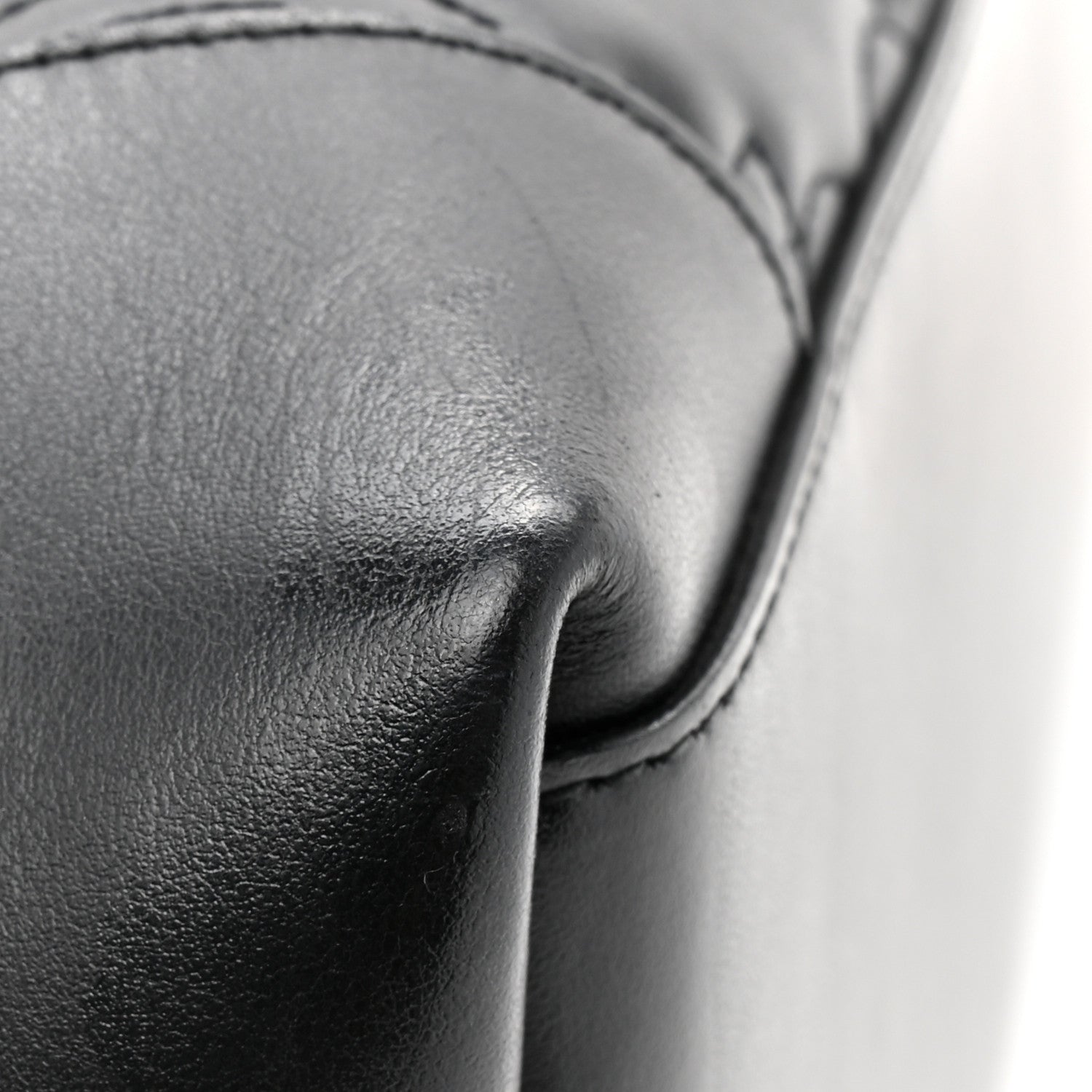Calfskin GG Matelasse Medium Ophidia Shopping Tote Black