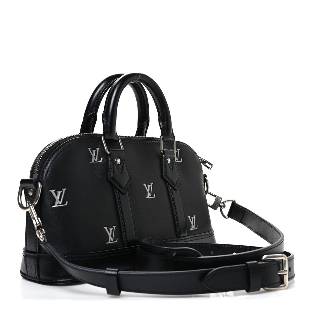 Blason Calfskin Monogram East West Alma Black