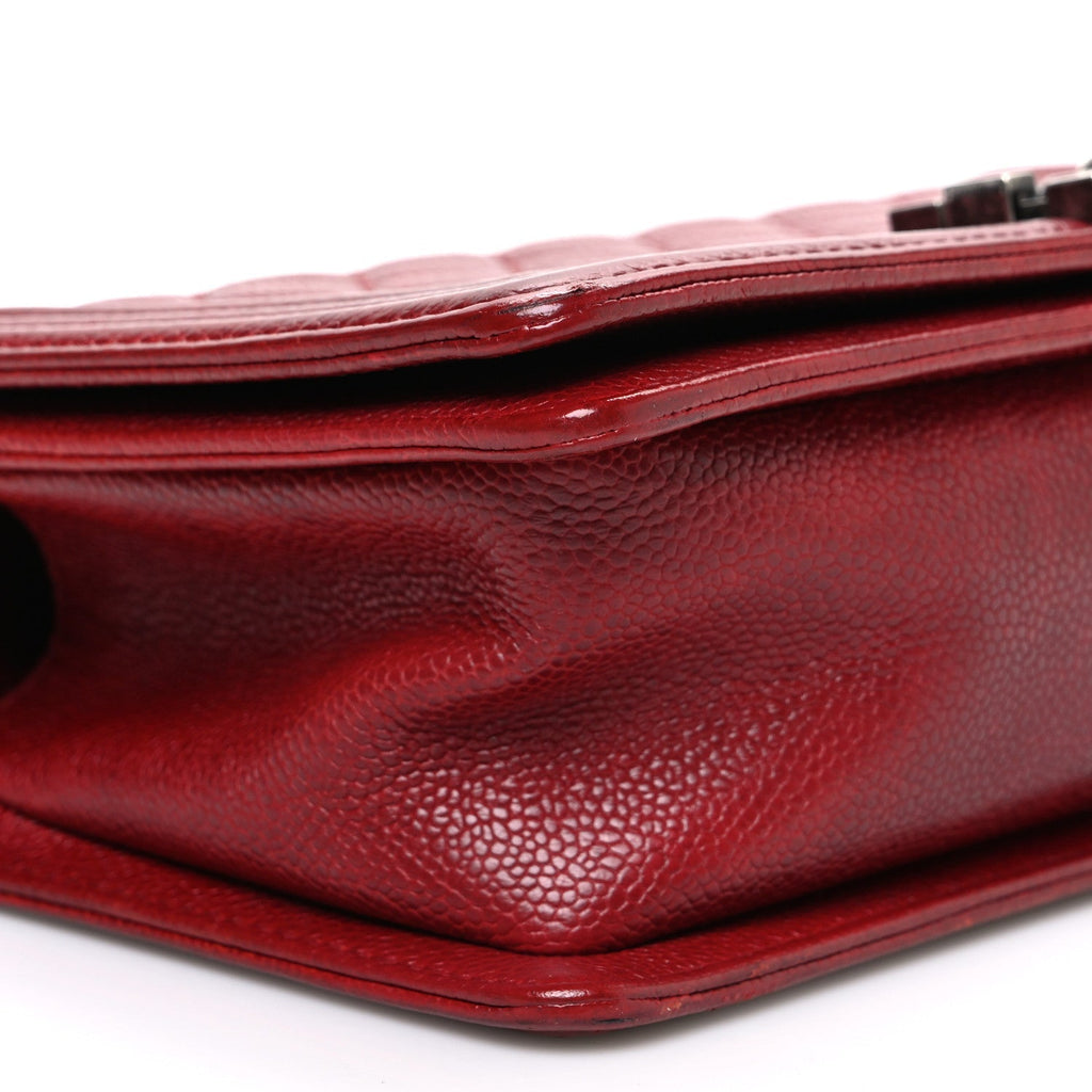 Caviar Quilted Medium Boy Flap Dark Red